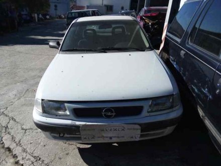 OPEL ASTRA F BERLINA Básico DesguacesAlcala