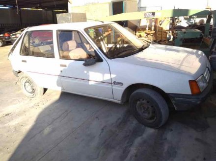 PEUGEOT 205 BERLINA 1.8 D Generation DesguacesAlcala