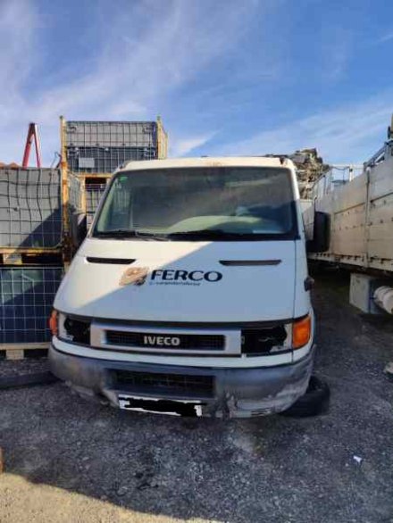 IVECO DAILY CAJA CERRADA (1999 =>) 35 - S 11 Caja cerrada DesguacesAlcala