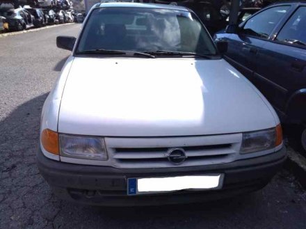 OPEL ASTRA F BERLINA Básico DesguacesAlcala