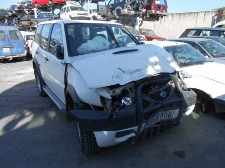 Vehiculo en el desguace: NISSAN TERRANO/TERRANO.II (R20) Comfort