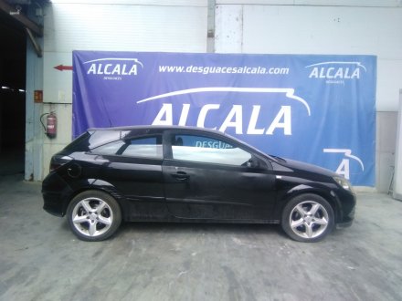 Vehiculo en el desguace: OPEL ASTRA H BERLINA 1.7 16V CDTI