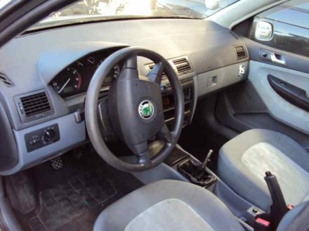 Vehiculo en el desguace: SKODA FABIA (6Y2/6Y3) Classic