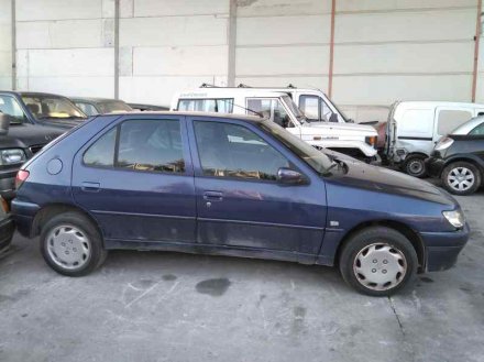 Vehiculo en el desguace: PEUGEOT 306 BERLINA 3/4/5 PUERTAS (S2) XR