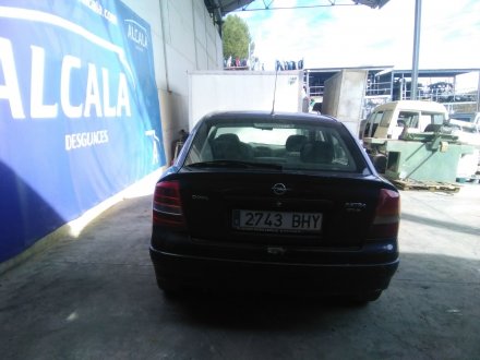 Vehiculo en el desguace: OPEL ASTRA G BERLINA Club