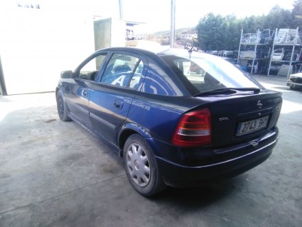 Vehiculo en el desguace: OPEL ASTRA G BERLINA Club