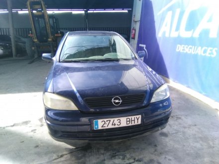 Vehiculo en el desguace: OPEL ASTRA G BERLINA Club