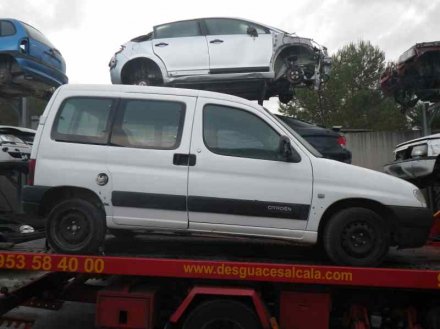 Vehiculo en el desguace: CITROËN BERLINGO 1.1 X Familiar