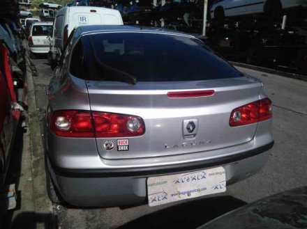 Vehiculo en el desguace: RENAULT LAGUNA II (BG0) Authentique