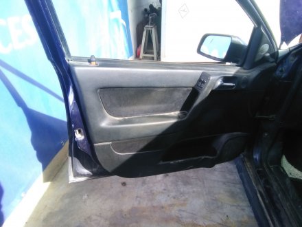 Vehiculo en el desguace: OPEL ASTRA G BERLINA Club