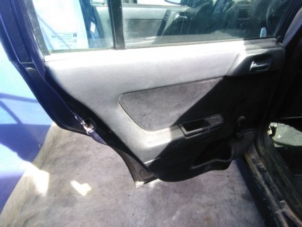 Vehiculo en el desguace: OPEL ASTRA G BERLINA Club