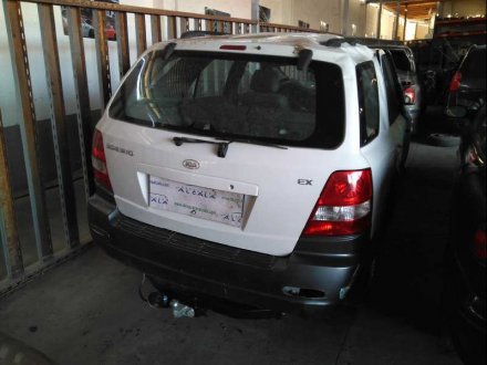 Vehiculo en el desguace: KIA SORENTO 2.5 CRDi EX