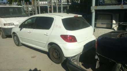 Vehiculo en el desguace: PEUGEOT 307 (S1) XR