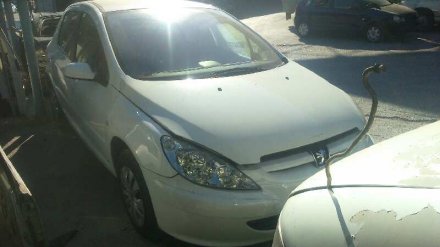 Vehiculo en el desguace: PEUGEOT 307 (S1) XR