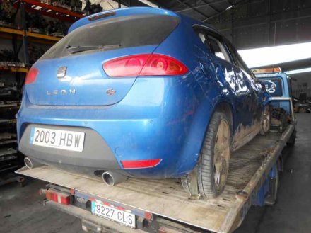 Vehiculo en el desguace: SEAT LEON (1P1) FR