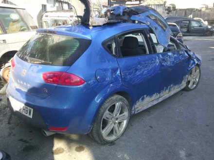 Vehiculo en el desguace: SEAT LEON (1P1) FR