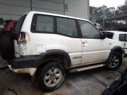 Vehiculo en el desguace: NISSAN TERRANO/TERRANO.II (R20) SE (3-ptas.)