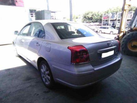 Vehiculo en el desguace: TOYOTA AVENSIS BERLINA (T25) 1.8 Sol Berlina (5-ptas)