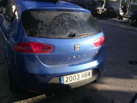 Vehiculo en el desguace: SEAT LEON (1P1) FR