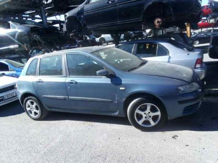 Vehiculo en el desguace: FIAT STILO (192) 1.9 JTD 115