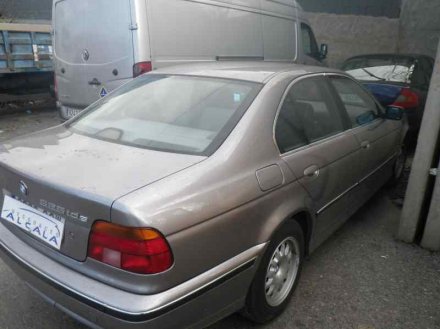 Vehiculo en el desguace: BMW SERIE 5 BERLINA (E39) 525tds