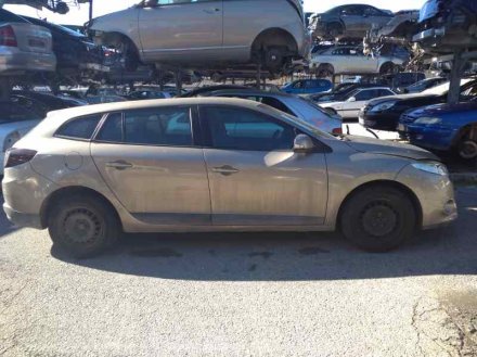 Vehiculo en el desguace: RENAULT MEGANE III SPORT TOURER Dynamique