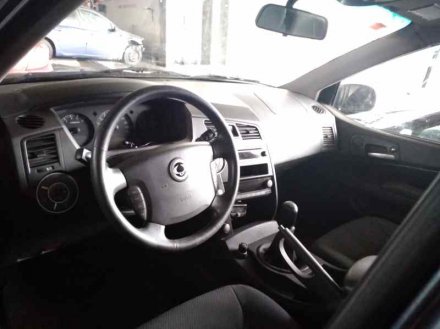 Vehiculo en el desguace: SSANGYONG KYRON 200 Xdi Limited