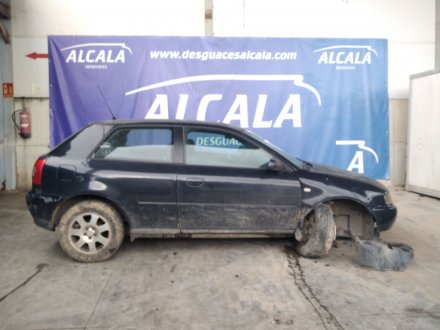 Vehiculo en el desguace: AUDI A3 (8L) 1.6 Ambiente