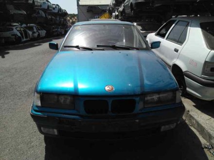 Vehiculo en el desguace: BMW SERIE 3 COMPACTO (E36) 316i