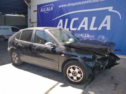 Vehiculo en el desguace: SEAT LEON (1M1) Signo