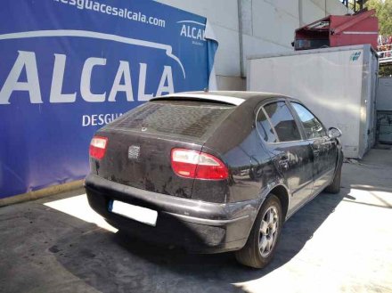 Vehiculo en el desguace: SEAT LEON (1M1) Signo