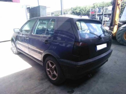 Vehiculo en el desguace: VOLKSWAGEN GOLF III BERLINA (1H1) CL