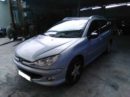 Vehiculo en el desguace: PEUGEOT 206 SW X-LINE