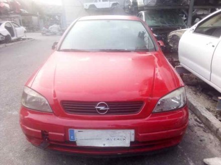 Vehiculo en el desguace: OPEL ASTRA G BERLINA Club