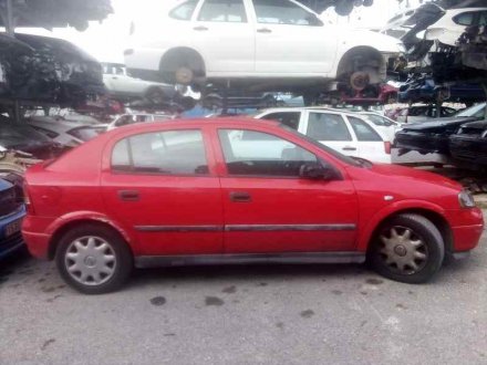 Vehiculo en el desguace: OPEL ASTRA G BERLINA Club