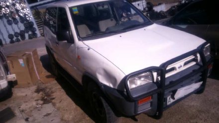 Vehiculo en el desguace: NISSAN TERRANO/TERRANO.II (R20) LX (3-ptas.)