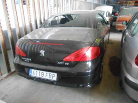 Vehiculo en el desguace: PEUGEOT 307 CC (S2) Básico