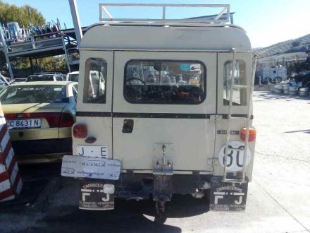 Vehiculo en el desguace: LAND ROVER SANTANA 88