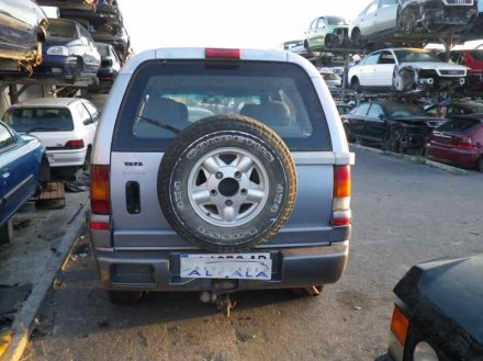 Vehiculo en el desguace: TATA SAFARI *