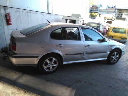 Vehiculo en el desguace: SKODA OCTAVIA BERLINA (1U2) 1.9 TDI Solution (81kW)