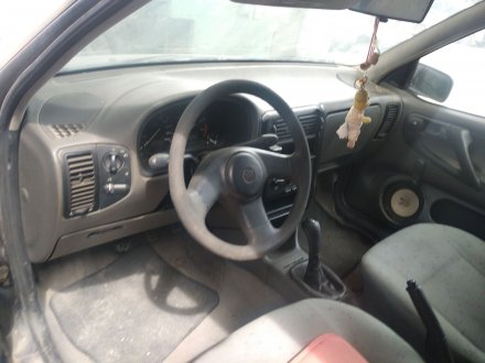 Vehiculo en el desguace: VOLKSWAGEN POLO CLASSIC (6V2) Básico