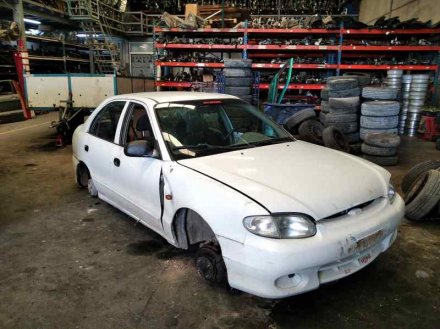 Vehiculo en el desguace: HYUNDAI ACCENT (X3) 1.5 GS