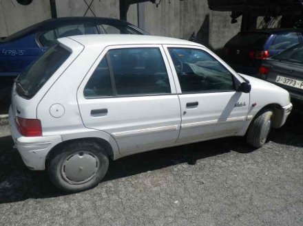 Vehiculo en el desguace: PEUGEOT 106 (S2) Kid D