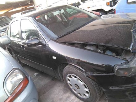 Vehiculo en el desguace: SEAT TOLEDO (1M2) Stella