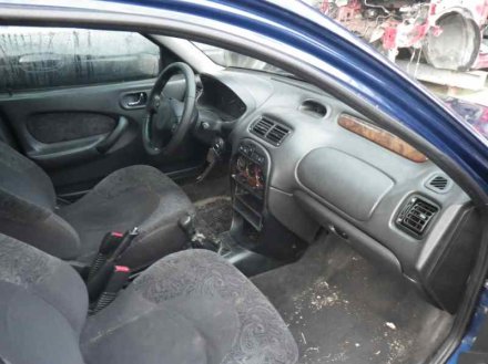 Vehiculo en el desguace: MG SERIE 200 (RF) 214 Si (5-ptas.)