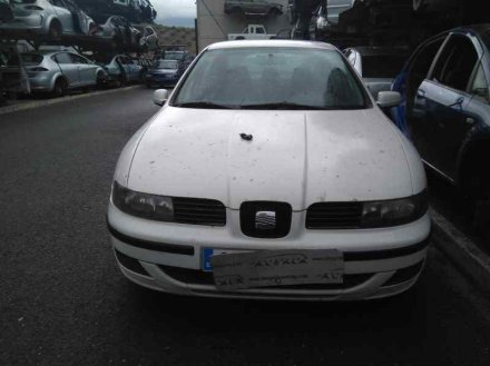 Vehiculo en el desguace: SEAT TOLEDO (1M2) Signo