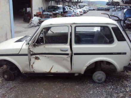 Vehiculo en el desguace: LADA NIVA ( 2121 / 21213 / 21214 / 21215 ) Basis