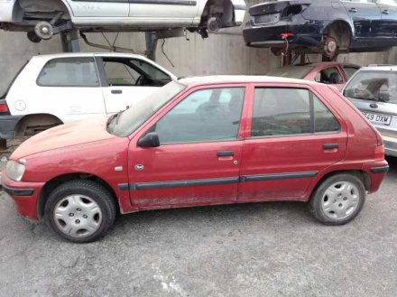 Vehiculo en el desguace: PEUGEOT 106 (S2) Max D