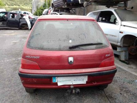 Vehiculo en el desguace: PEUGEOT 106 (S2) Max D