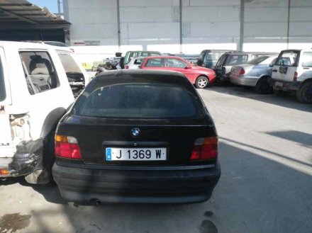 Vehiculo en el desguace: BMW SERIE 3 BERLINA (E36) 316i